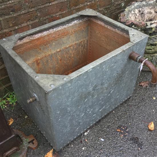 Galvanised water tank